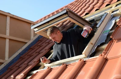 Pose de fenêtres de toit Velux à Cherisy
